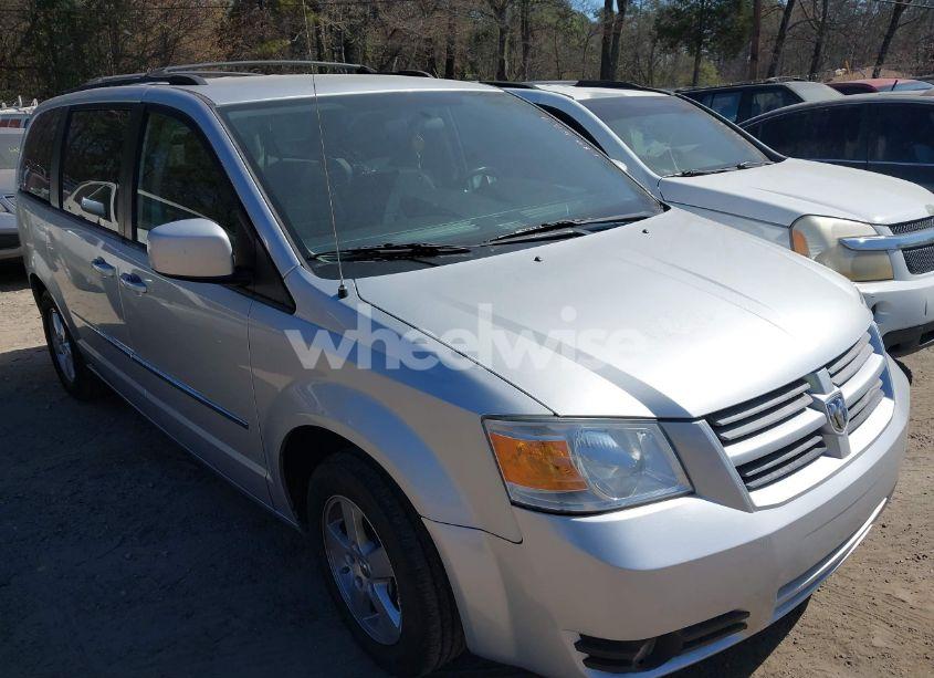 2010 Dodge Grand CARAVAN SXT (VIN 2D4RN5D15AR180529) main photo