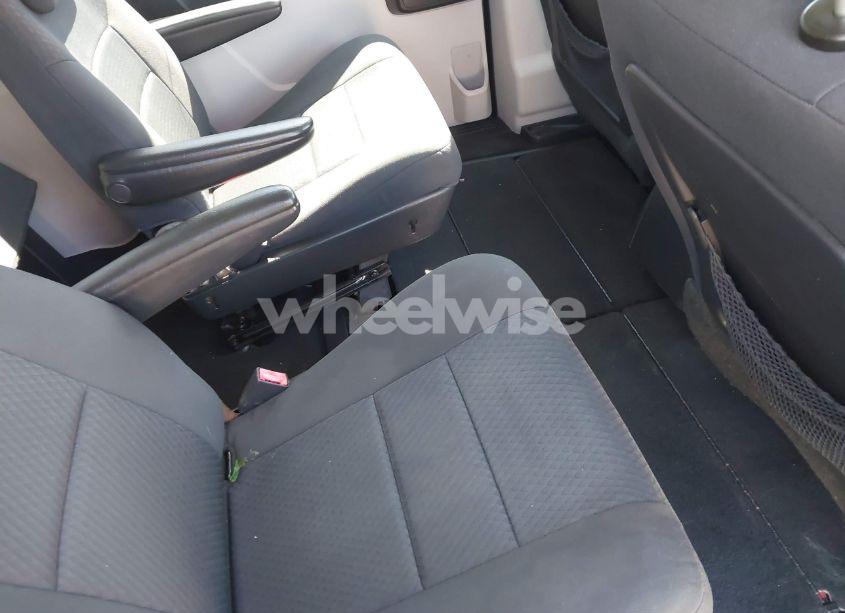 Photo 8 of 2010 Dodge Grand CARAVAN SXT (VIN 2D4RN5D15AR180529)