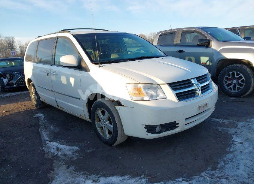 2010 Dodge Grand CARAVAN SXT (VIN 2D4RN5D15AR297317) main photo