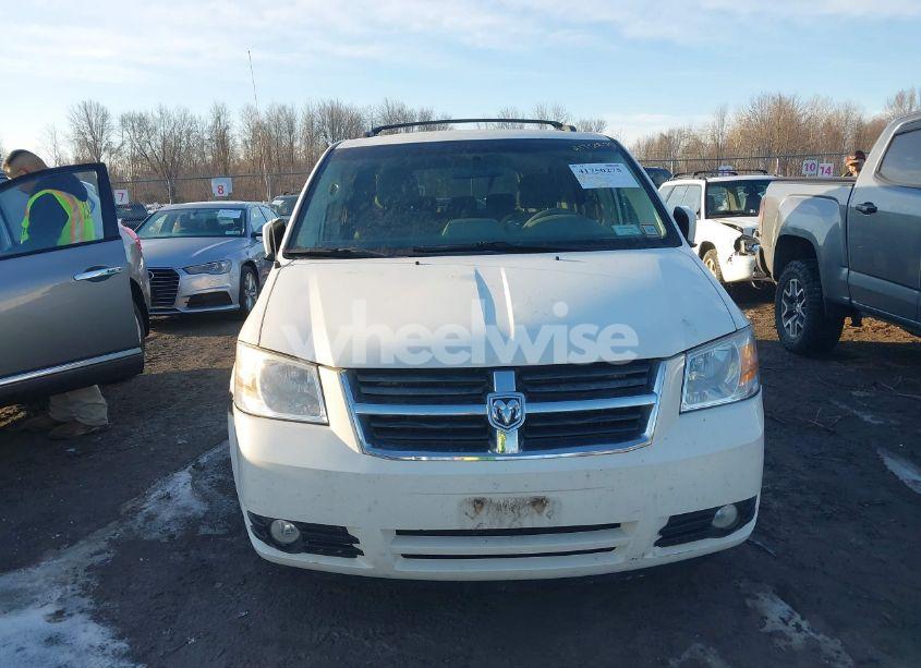 Photo 6 of 2010 Dodge Grand CARAVAN SXT (VIN 2D4RN5D15AR297317)