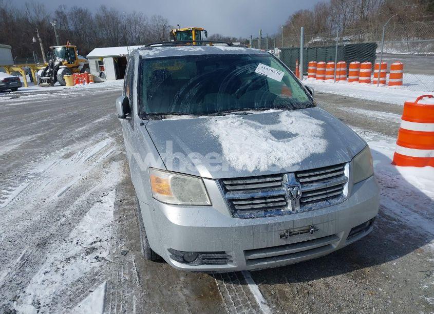 Photo 12 of 2010 Dodge Grand CARAVAN SXT (VIN 2D4RN5D15AR433042)