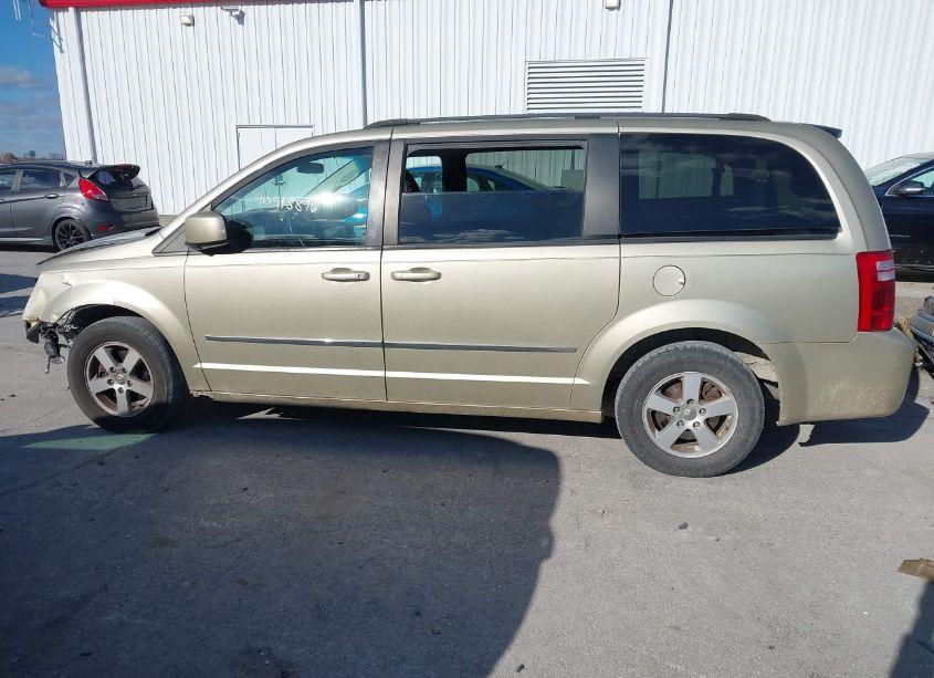 Photo 14 of 2010 Dodge Grand CARAVAN SXT (VIN 2D4RN5D16AR197405)