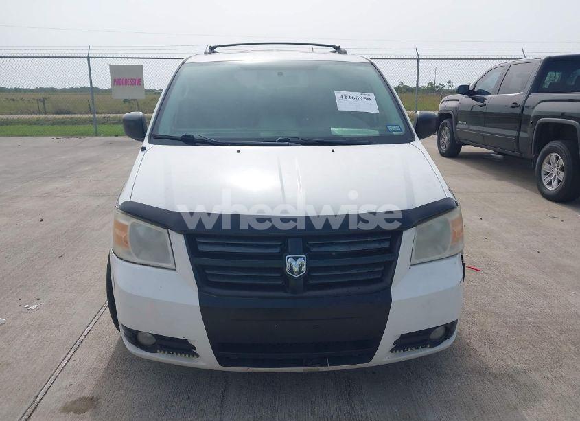Photo 6 of 2010 Dodge Grand CARAVAN SXT (VIN 2D4RN5D16AR341762)