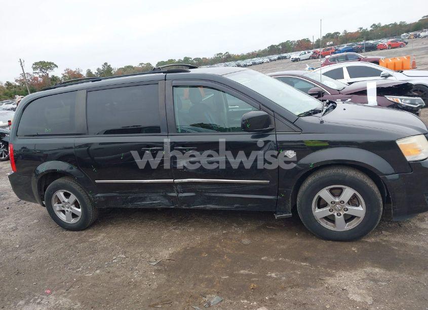 Photo 13 of 2010 Dodge Grand CARAVAN SXT (VIN 2D4RN5D16AR367567)