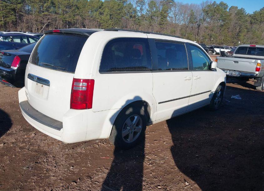 Photo 4 of 2010 Dodge Grand CARAVAN SXT (VIN 2D4RN5D16AR475641)