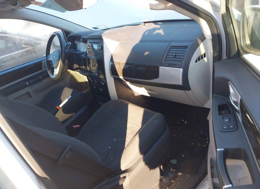 Photo 5 of 2010 Dodge Grand CARAVAN SXT (VIN 2D4RN5D16AR475641)