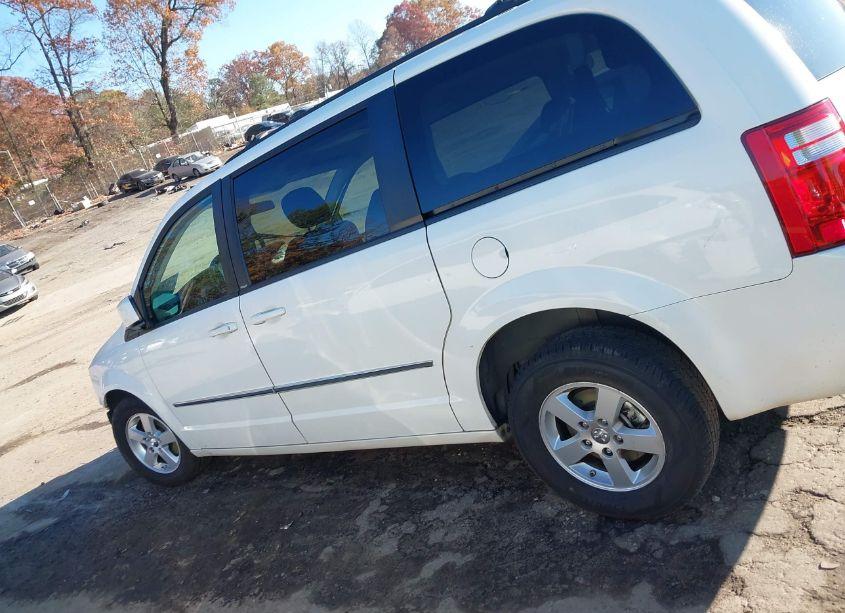 Photo 15 of 2010 Dodge Grand CARAVAN SXT (VIN 2D4RN5D17AR154806)