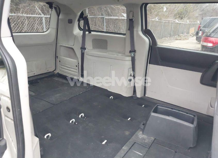 Photo 8 of 2010 Dodge Grand CARAVAN SXT (VIN 2D4RN5D17AR177681)