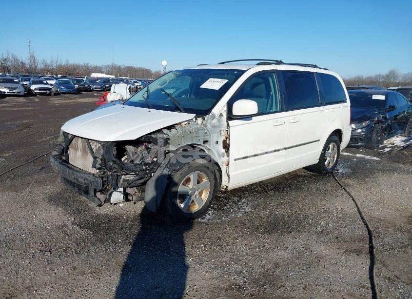 Photo 2 of 2010 Dodge Grand CARAVAN SXT (VIN 2D4RN5D17AR204992)