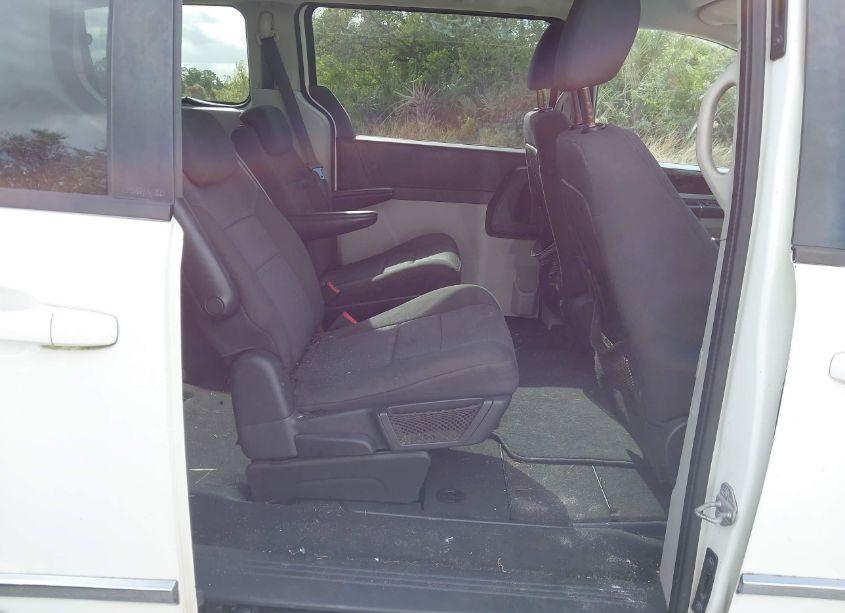 Photo 8 of 2010 Dodge Grand CARAVAN SXT (VIN 2D4RN5D17AR210663)