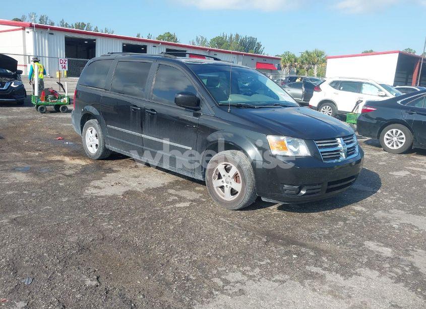 2010 Dodge Grand CARAVAN SXT (VIN 2D4RN5D17AR256493) main photo