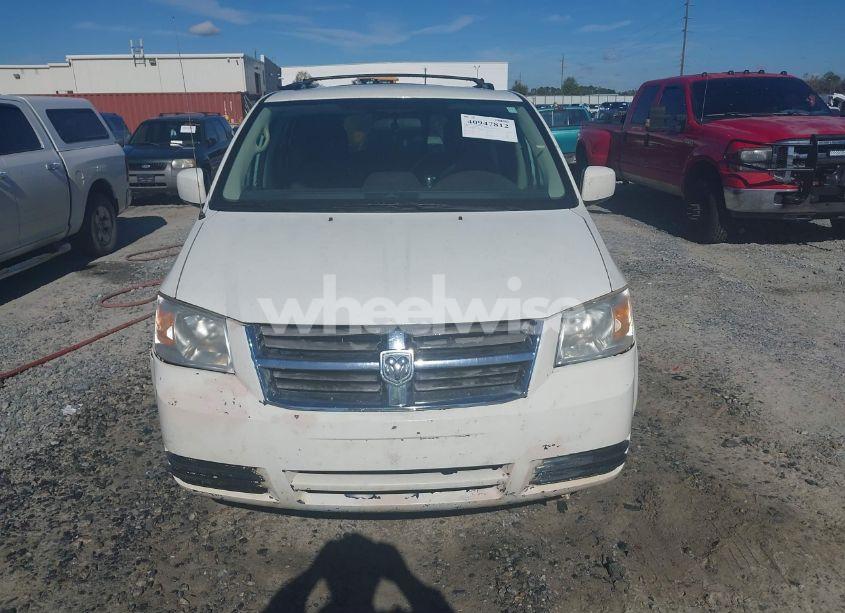 Photo 6 of 2010 Dodge Grand CARAVAN SXT (VIN 2D4RN5D18AR119093)