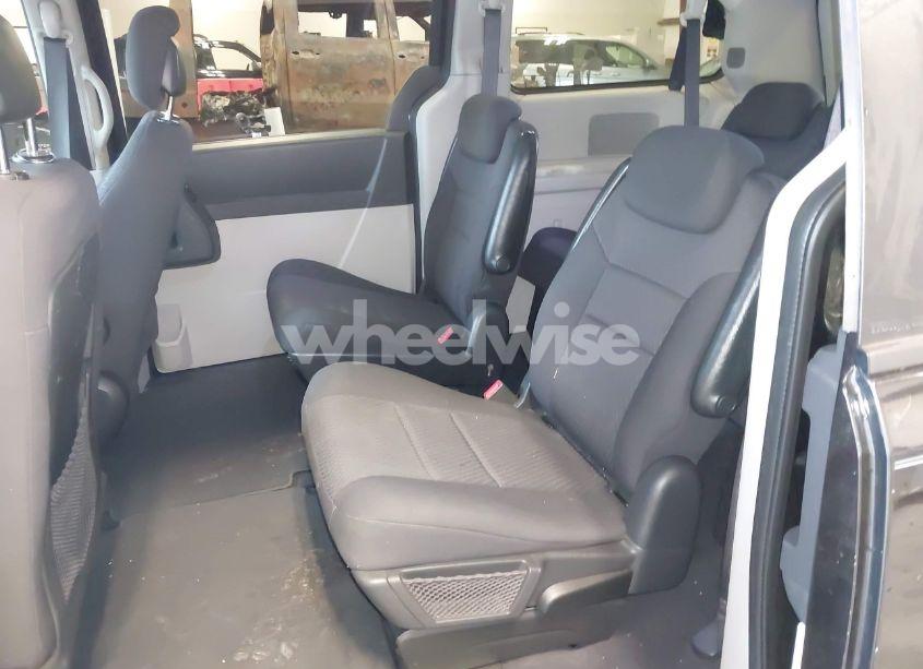 Photo 8 of 2010 Dodge Grand CARAVAN SXT (VIN 2D4RN5D19AR433481)