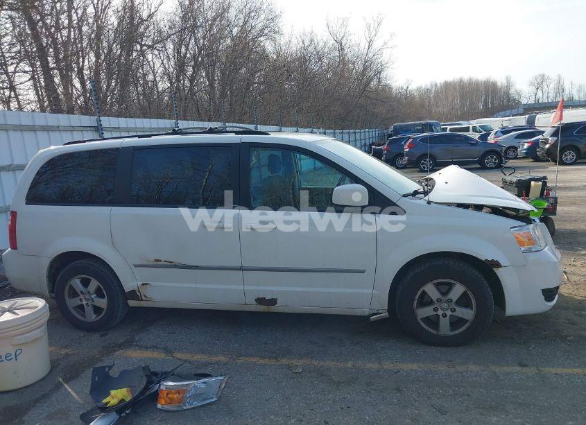 Photo 13 of 2010 Dodge Grand CARAVAN SXT (VIN 2D4RN5D19AR434422)