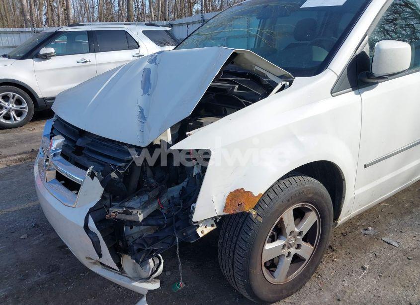 Photo 6 of 2010 Dodge Grand CARAVAN SXT (VIN 2D4RN5D19AR434422)