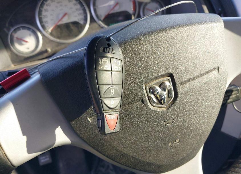 Photo 11 of 2010 Dodge Grand CARAVAN SXT (VIN 2D4RN5D1XAR100576)