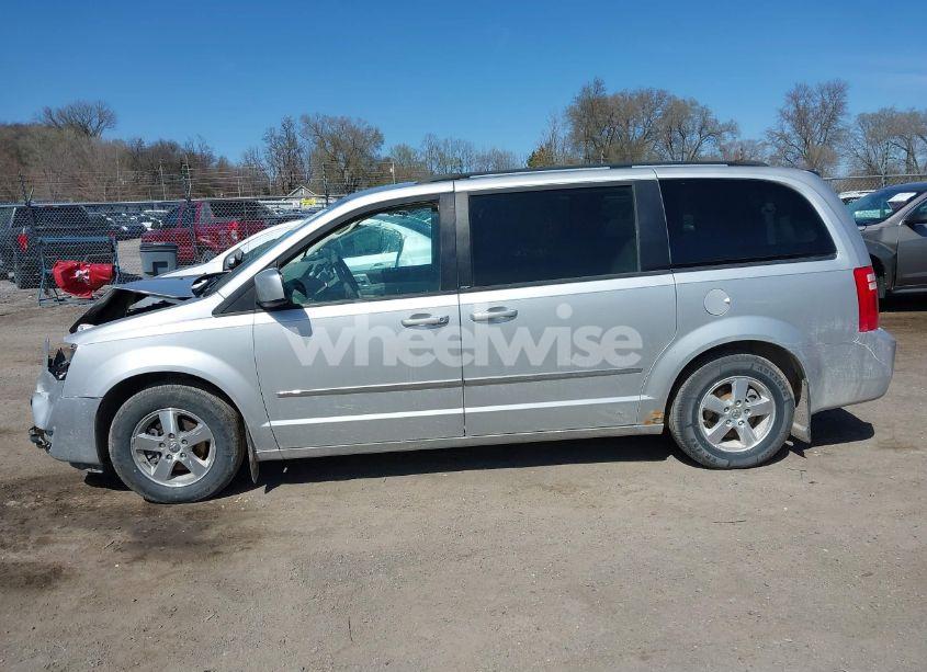 Photo 14 of 2010 Dodge Grand CARAVAN SXT (VIN 2D4RN5D1XAR107320)