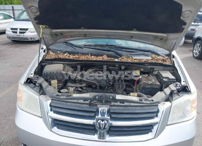 Photo 10 of 2010 Dodge Grand CARAVAN SXT (VIN 2D4RN5D1XAR209829)