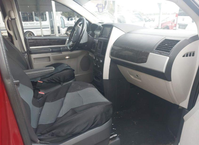 Photo 5 of 2010 Dodge Grand CARAVAN SXT (VIN 2D4RN5D1XAR258285)