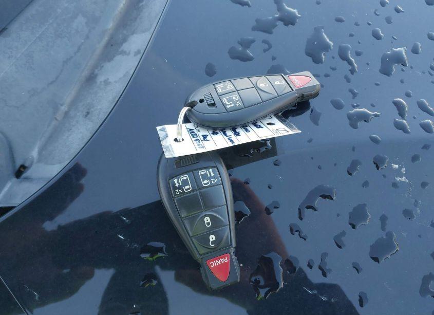 Photo 11 of 2010 Dodge Grand CARAVAN SXT (VIN 2D4RN5D1XAR335768)