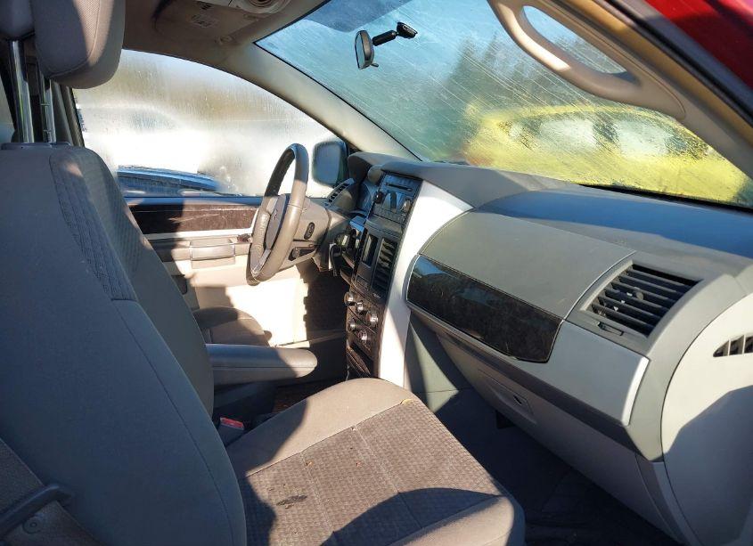 Photo 5 of 2010 Dodge Grand CARAVAN SXT (VIN 2D4RN5D1XAR335768)