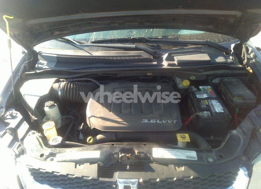 Photo 10 of 2011 Dodge Grand CARAVAN CREW (VIN 2D4RN5DG1BR700134)