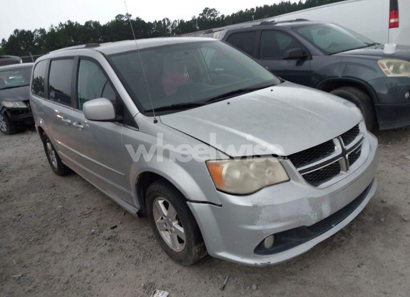 2011 Dodge Grand CARAVAN CREW (VIN 2D4RN5DG2BR707268) main photo