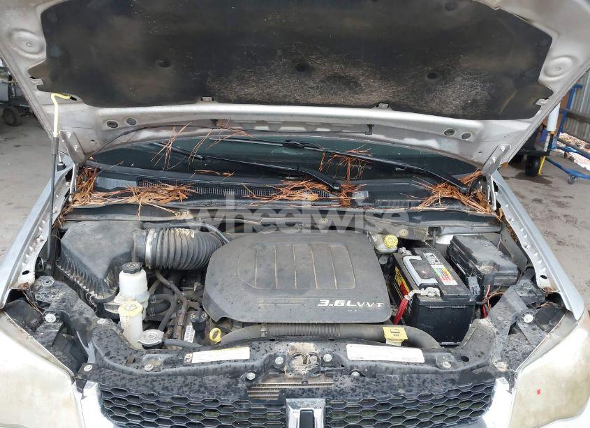 Photo 10 of 2011 Dodge Grand CARAVAN CREW (VIN 2D4RN5DG2BR756227)