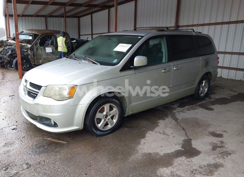 Photo 2 of 2011 Dodge Grand CARAVAN CREW (VIN 2D4RN5DG2BR756227)