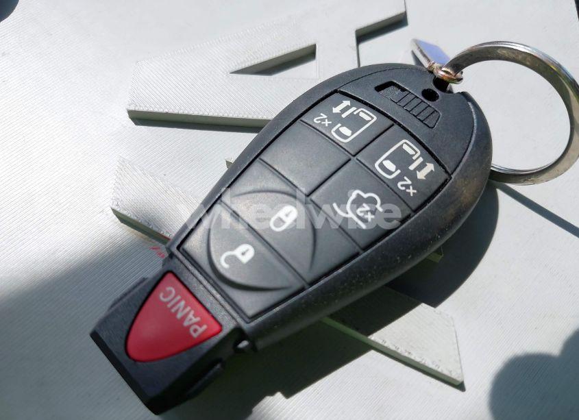 Photo 11 of 2011 Dodge Grand CARAVAN CREW (VIN 2D4RN5DG3BR751215)