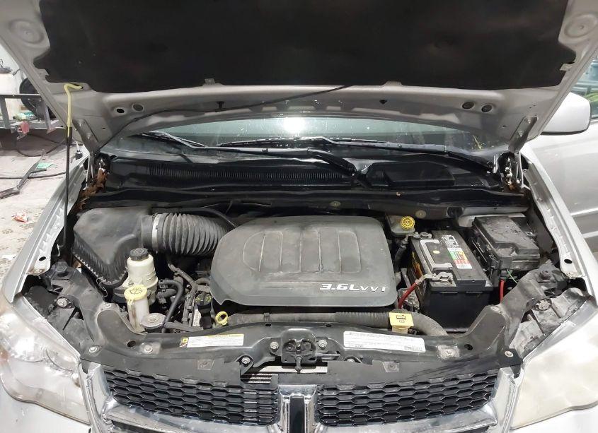 Photo 10 of 2011 Dodge Grand CARAVAN CREW (VIN 2D4RN5DG4BR660678)