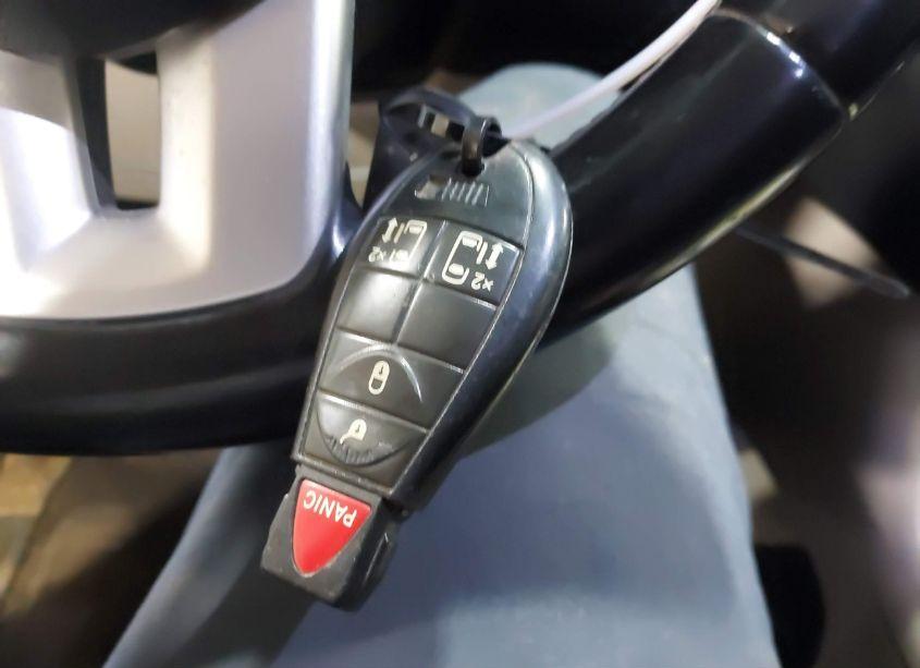 Photo 11 of 2011 Dodge Grand CARAVAN CREW (VIN 2D4RN5DG4BR661734)