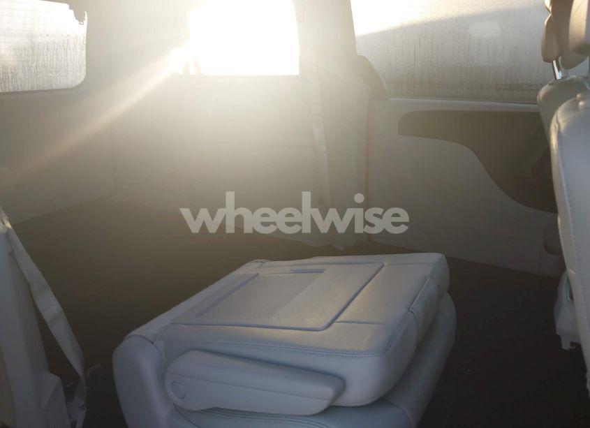 Photo 8 of 2011 Dodge Grand CARAVAN CREW (VIN 2D4RN5DG5BR606581)