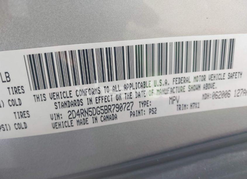 Photo 9 of 2011 Dodge Grand CARAVAN CREW (VIN 2D4RN5DG5BR790727)