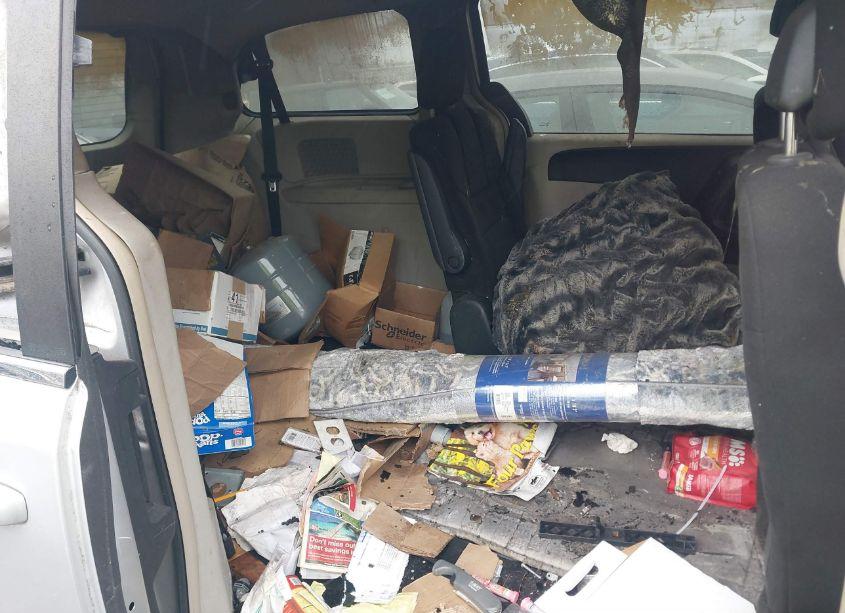 Photo 8 of 2011 Dodge Grand CARAVAN CREW (VIN 2D4RN5DG7BR706729)