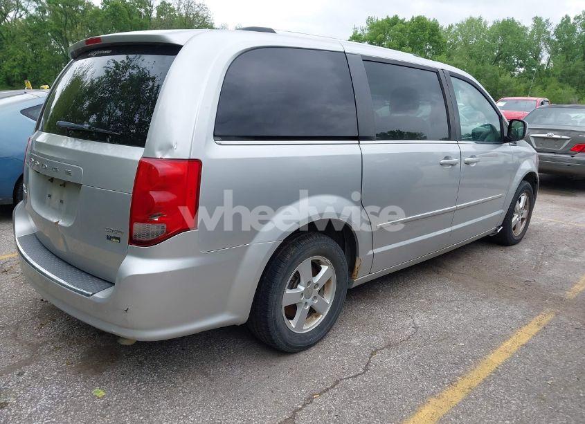 Photo 4 of 2011 Dodge Grand CARAVAN CREW (VIN 2D4RN5DG7BR786789)