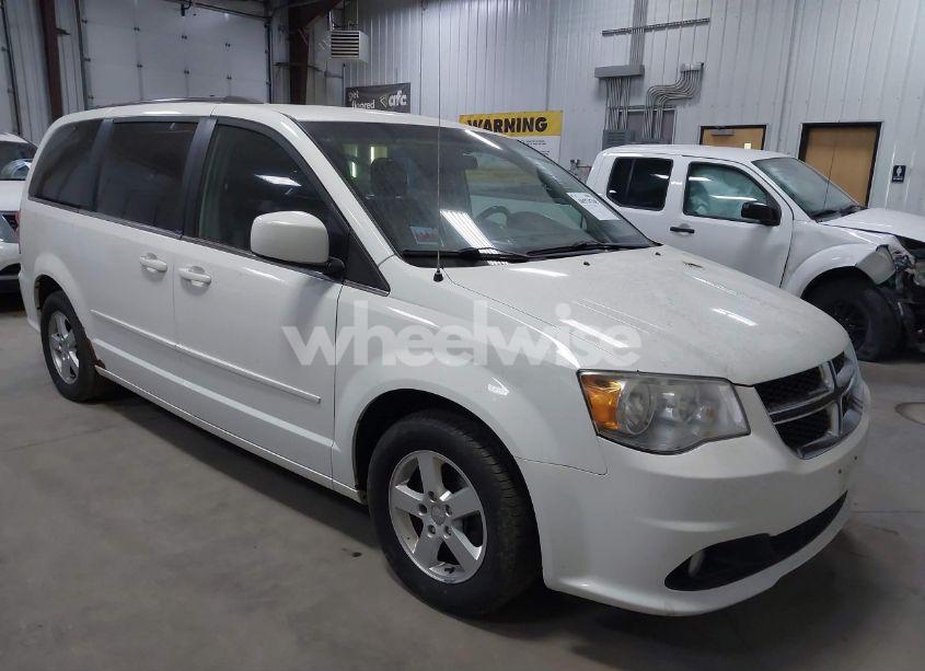 2011 Dodge Grand CARAVAN CREW (VIN 2D4RN5DG8BR661266) main photo
