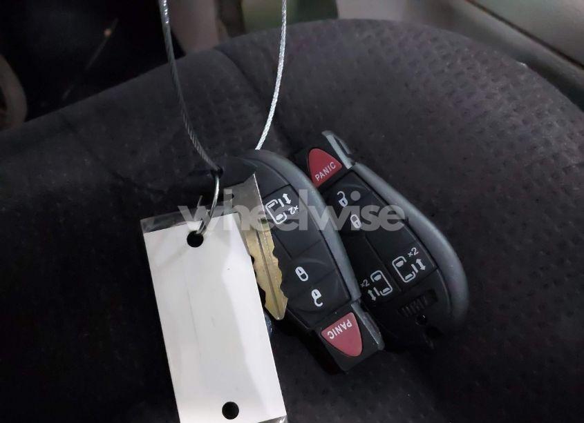 Photo 11 of 2011 Dodge Grand CARAVAN CREW (VIN 2D4RN5DG8BR661266)