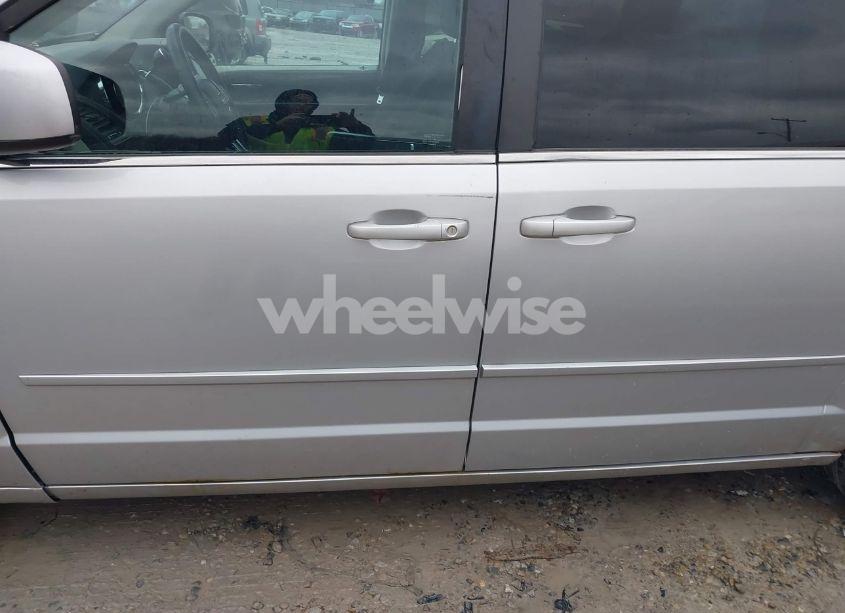 Photo 15 of 2011 Dodge Grand CARAVAN CREW (VIN 2D4RN5DG9BR661535)