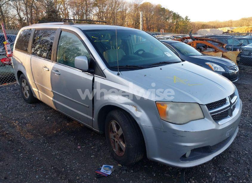 2011 Dodge Grand CARAVAN CREW (VIN 2D4RN5DG9BR754975) main photo