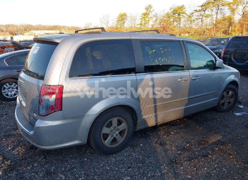 Photo 4 of 2011 Dodge Grand CARAVAN CREW (VIN 2D4RN5DG9BR754975)