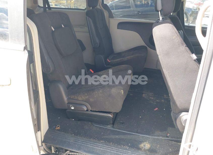 Photo 8 of 2011 Dodge Grand CARAVAN CREW (VIN 2D4RN5DGXBR699632)