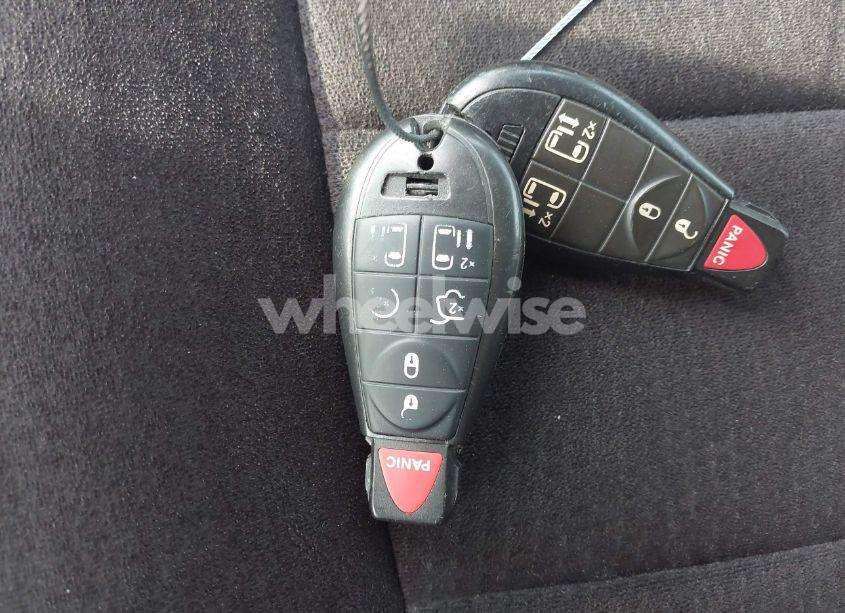 Photo 11 of 2011 Dodge Grand CARAVAN CREW (VIN 2D4RN5DGXBR707230)