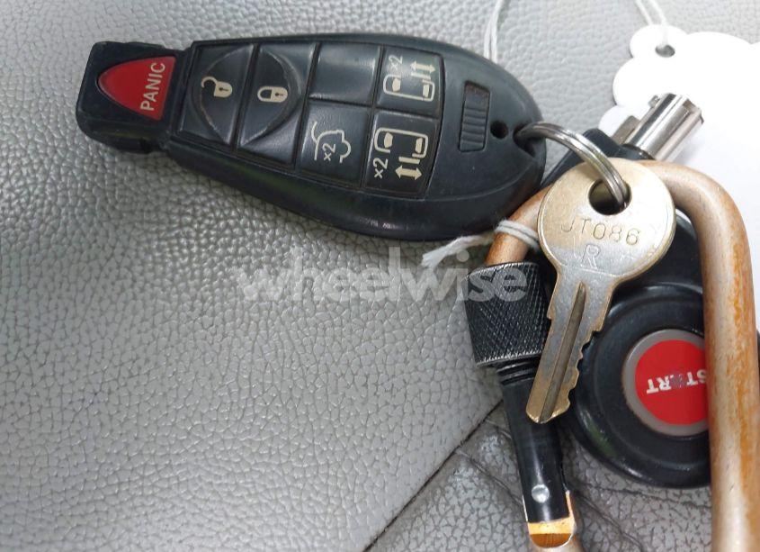 Photo 11 of 2010 Dodge Grand CARAVAN SXT (VIN 2D4RN5DX0AR355385)