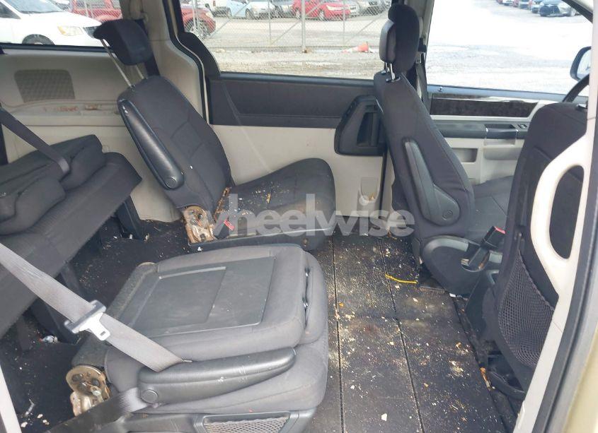 Photo 8 of 2010 Dodge Grand CARAVAN SXT (VIN 2D4RN5DX5AR290131)