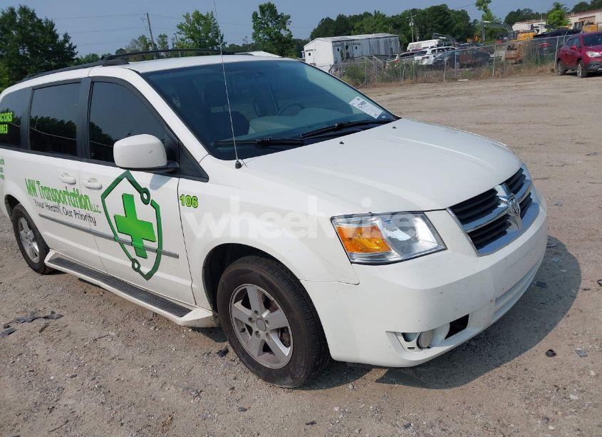 2010 Dodge Grand CARAVAN SXT (VIN 2D4RN5DX7AR144801) main photo