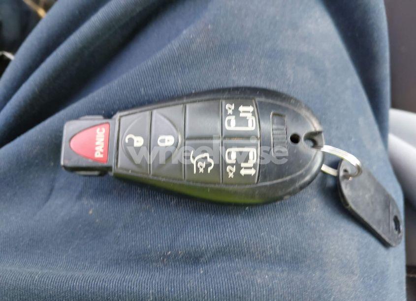 Photo 11 of 2010 Dodge Grand CARAVAN SXT (VIN 2D4RN5DX7AR144801)