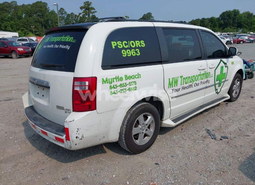 Photo 4 of 2010 Dodge Grand CARAVAN SXT (VIN 2D4RN5DX7AR144801)