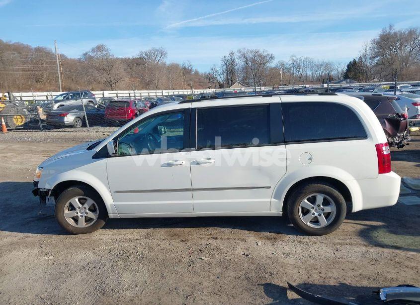 Photo 14 of 2010 Dodge Grand CARAVAN SXT (VIN 2D4RN5DX8AR239352)