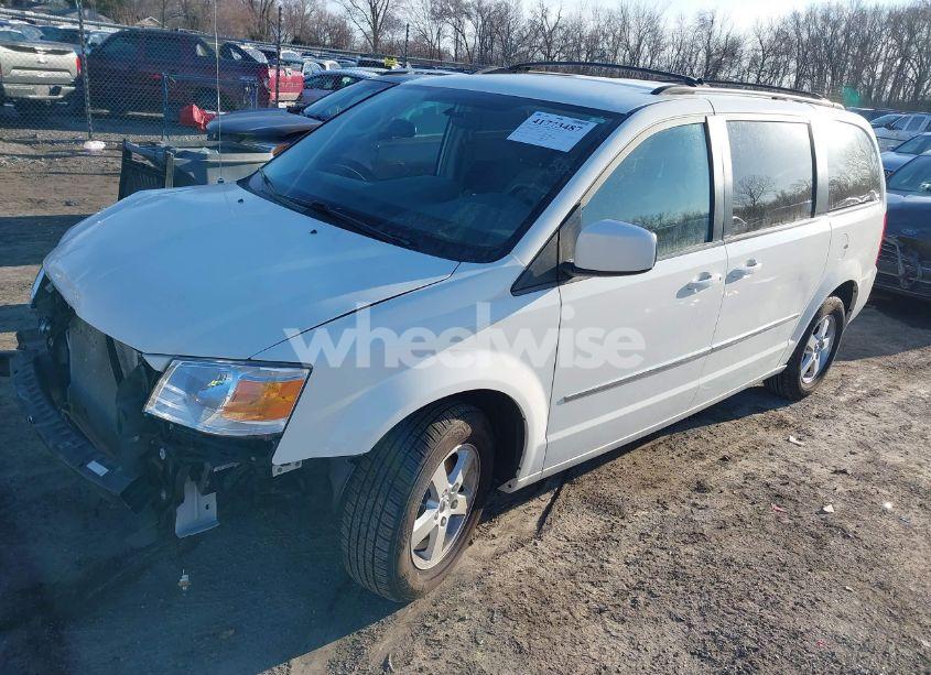 Photo 2 of 2010 Dodge Grand CARAVAN SXT (VIN 2D4RN5DX8AR239352)